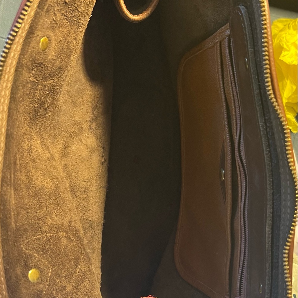 Dooney & Bourke Brown Leather Satchel with Structured Design - Picture 8 of 9